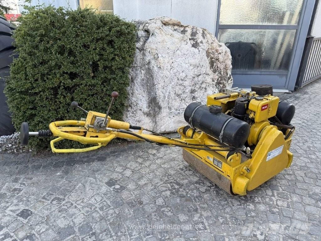 Bomag BW 65 S Twin drum rollers