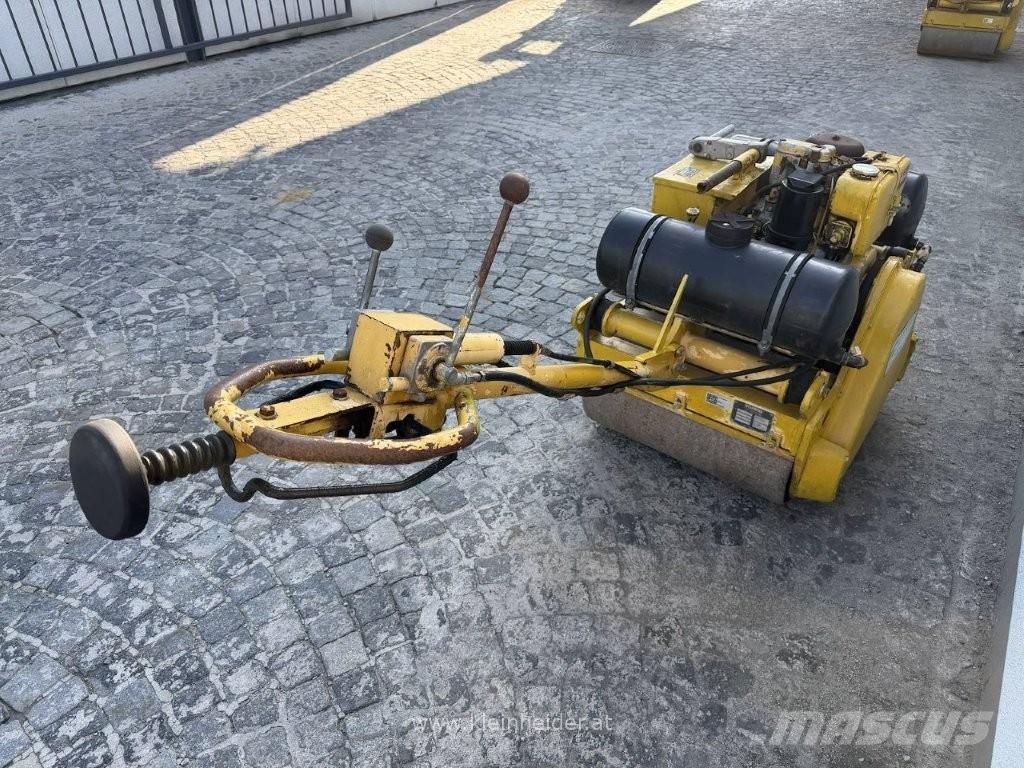 Bomag BW 65 S Twin drum rollers