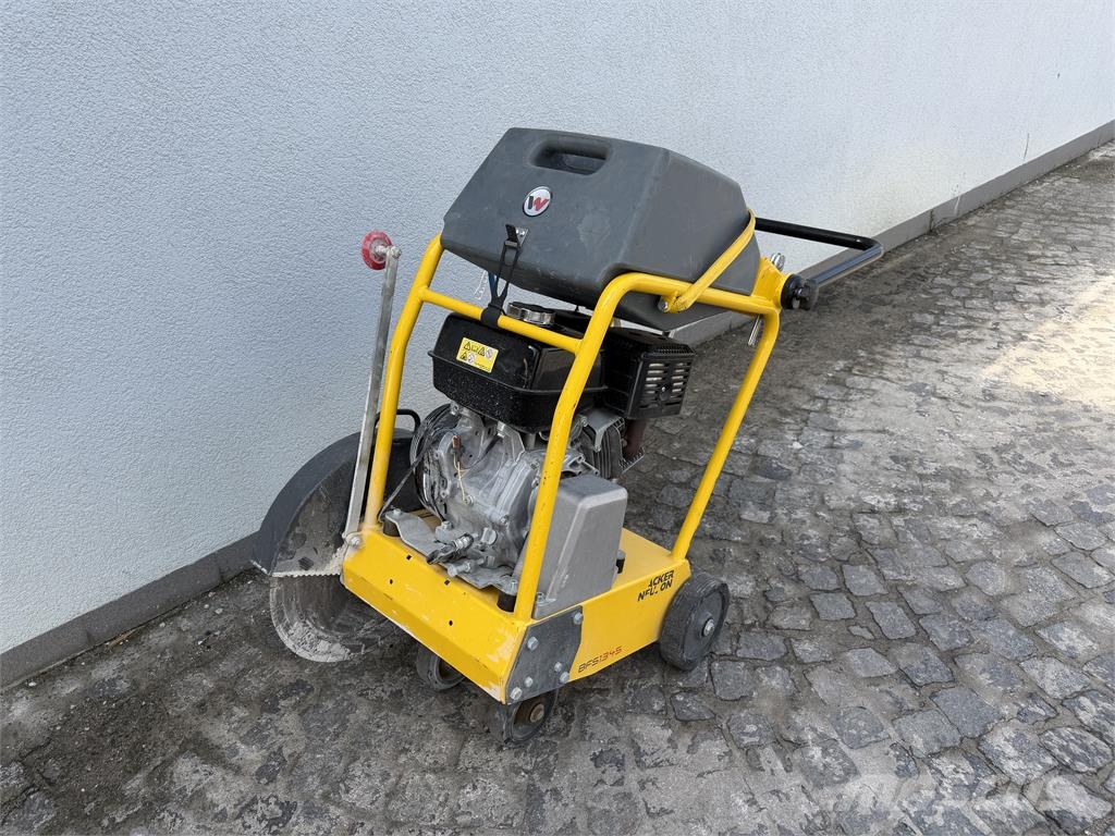 Fugenschneider Wacker BFS 1345 CE Asphalt pavers