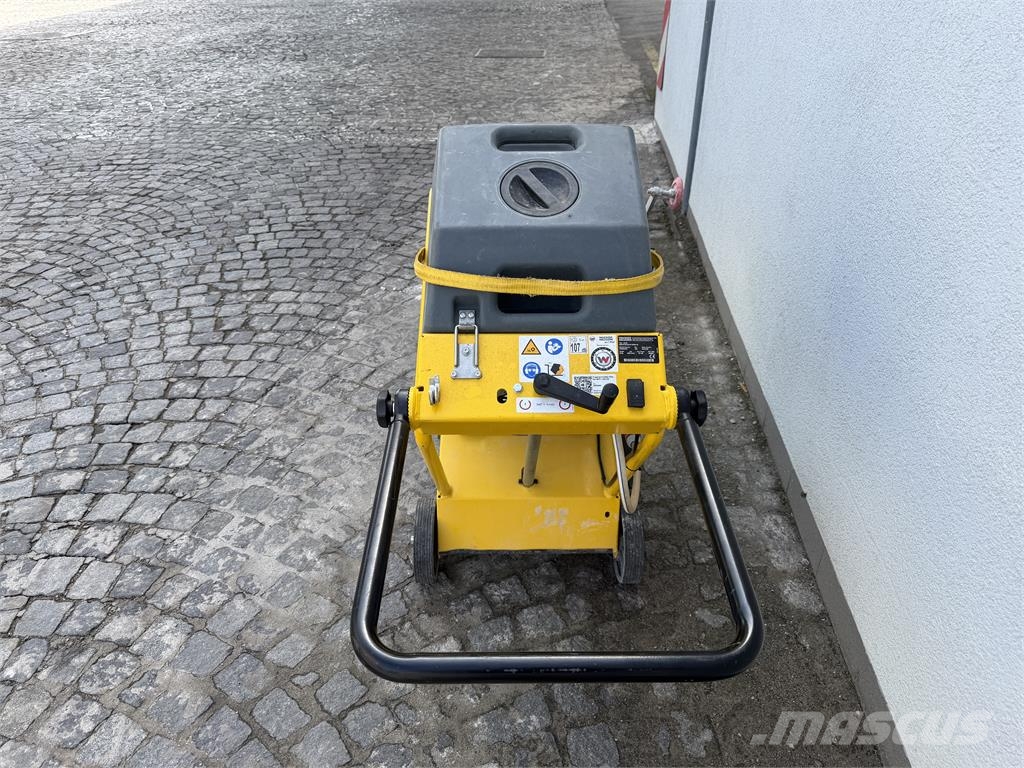 Fugenschneider Wacker BFS 1345 CE Asphalt pavers