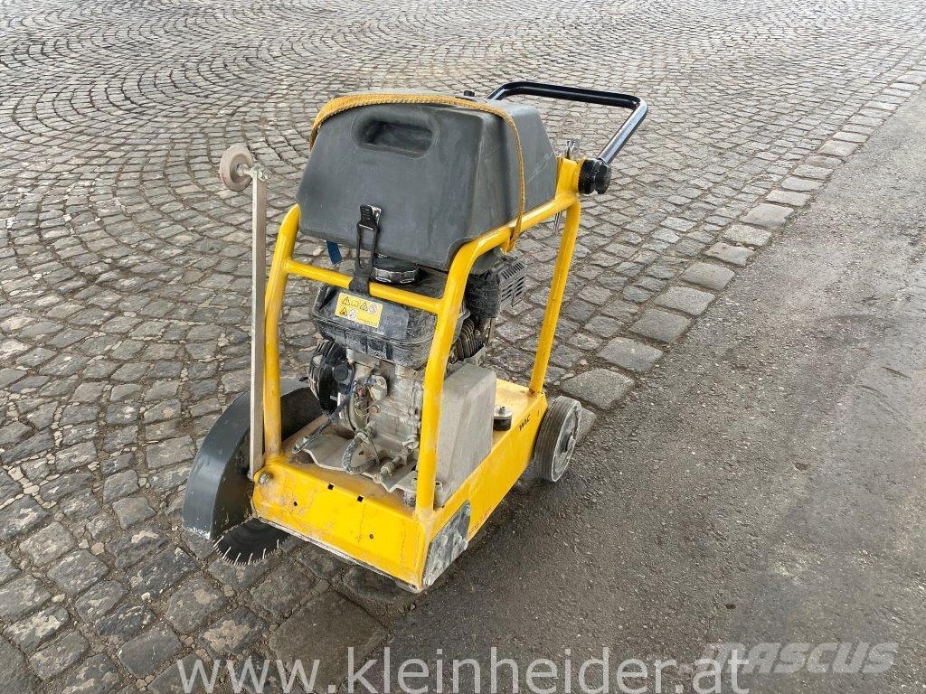 Fugenschneider Wacker BFS 735 Asphalt pavers