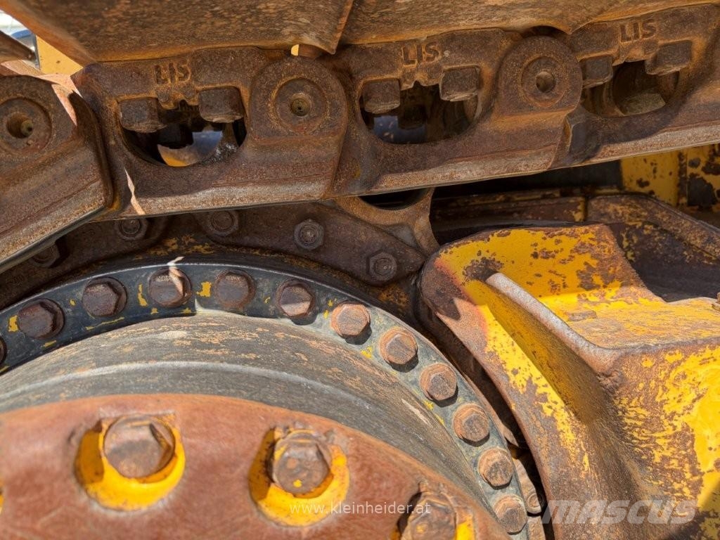 Komatsu D 61 EX-24 Верижни булдозери
