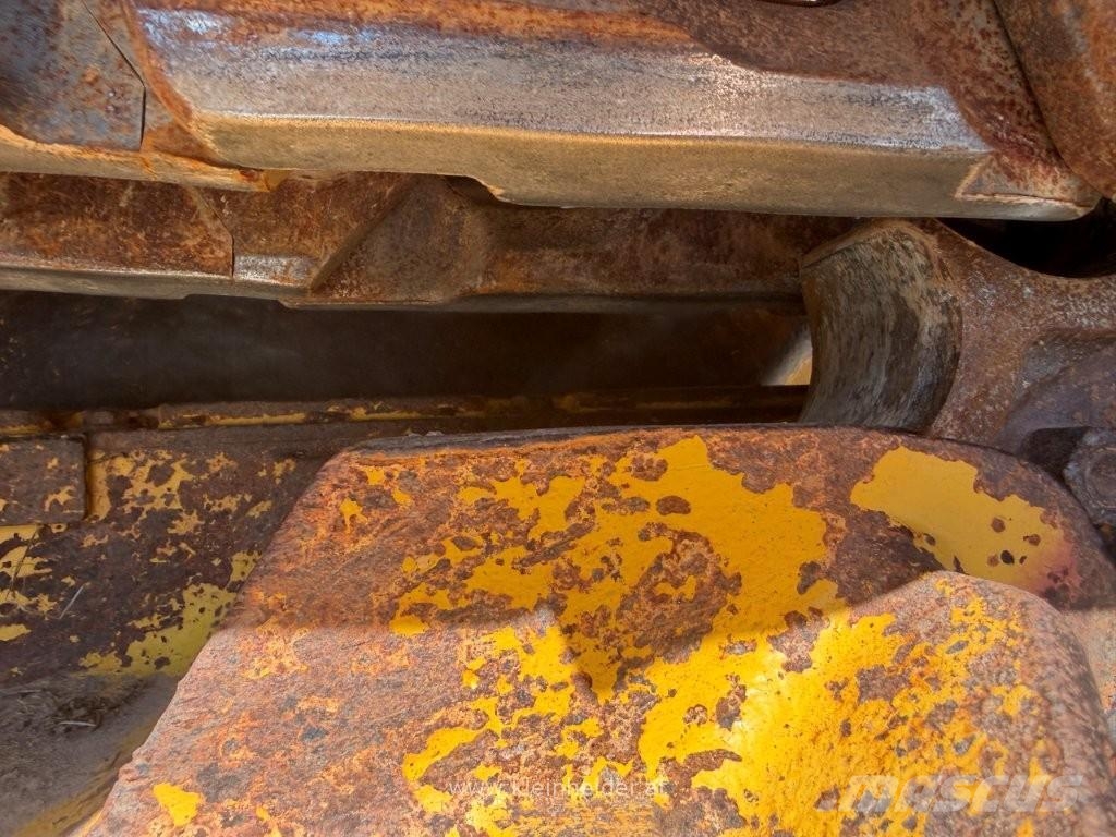 Komatsu D 61 EX-24 Верижни булдозери
