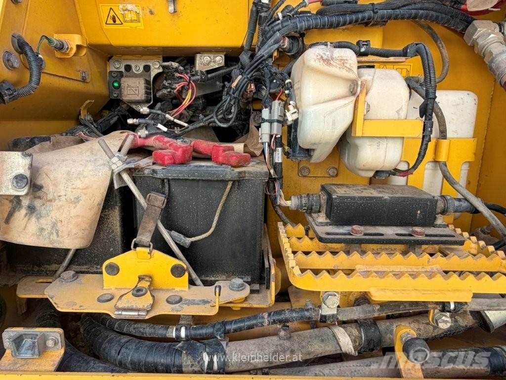 Komatsu D 61 EX-24 Верижни булдозери
