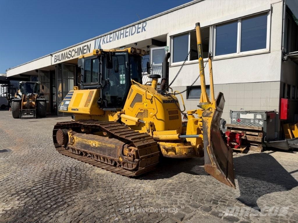 Komatsu D 61 EX-24 Верижни булдозери
