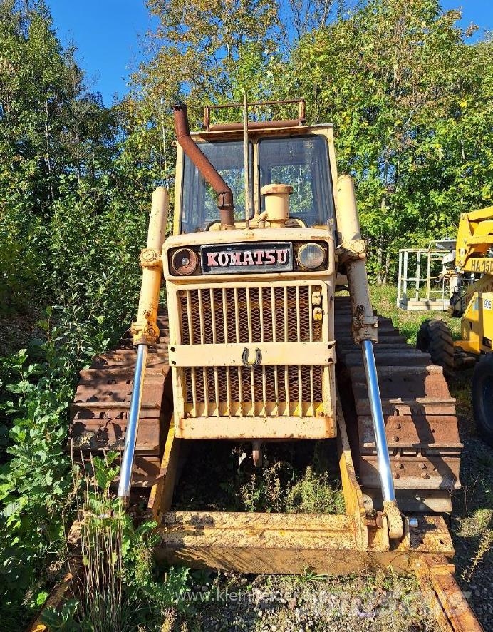 Komatsu D 65-A6-LGP Kabelpflug Asfaltafwerkmachines