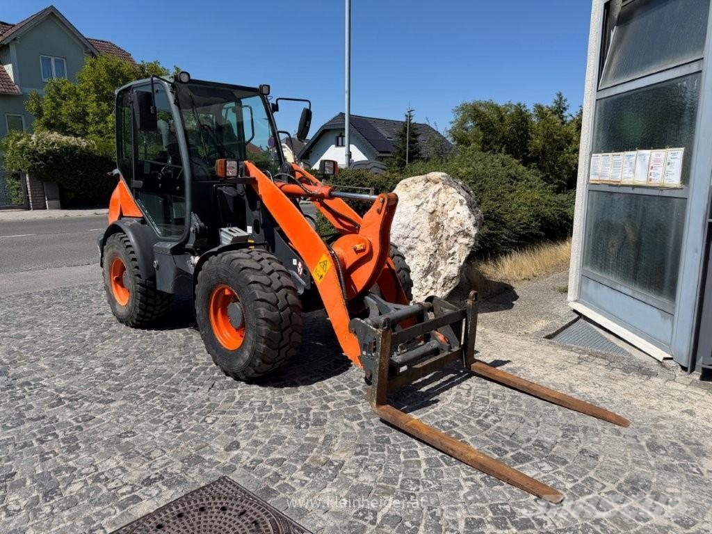 Komatsu WA 70-7 Gumikerekes homlokrakodók