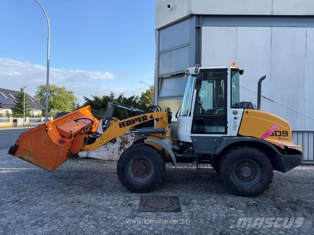 Liebherr L 509 stereo لوادر بعجل