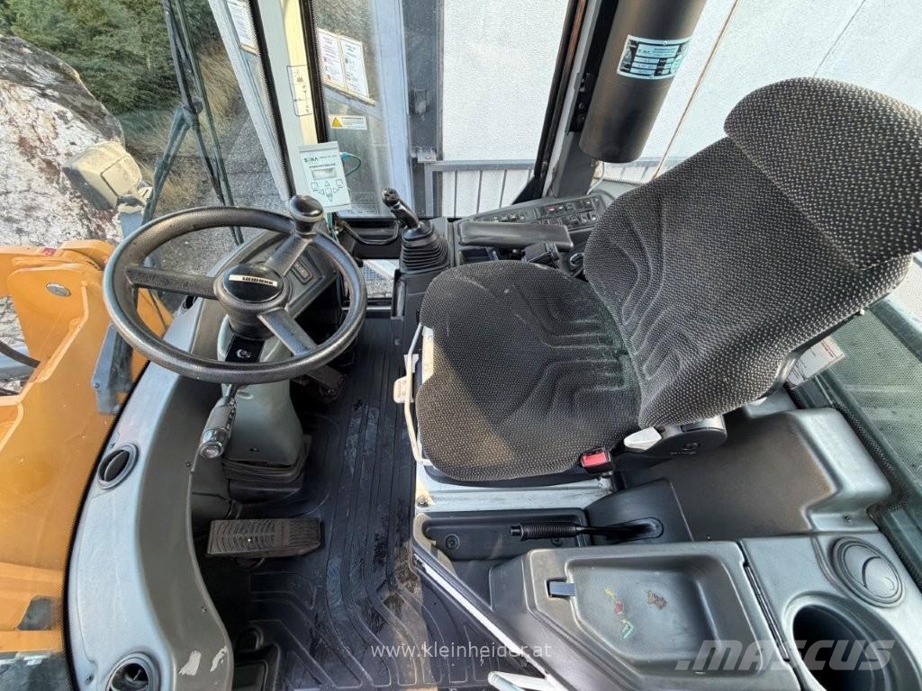 Liebherr L 509 stereo لوادر بعجل