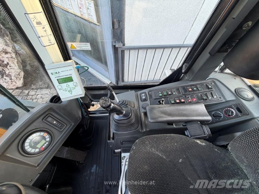 Liebherr L 509 stereo لوادر بعجل