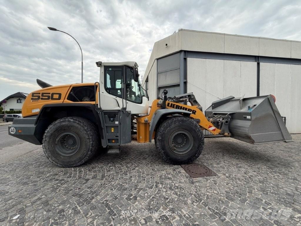 Liebherr L 550 X-Power G6.1 + SW Wheel loaders