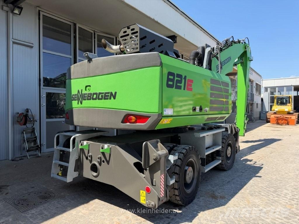Sennebogen 821 M Serie E K 11 ULM - Neugerät Stroje pro manipulaci s odpadem