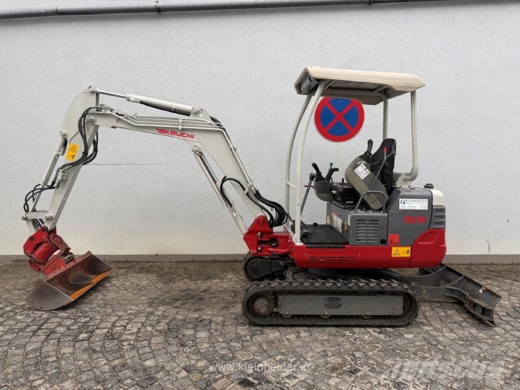 Takeuchi TB 219 Canopy + Powertilt 小型挖土機/掘鑿機<7t(小型挖掘機)