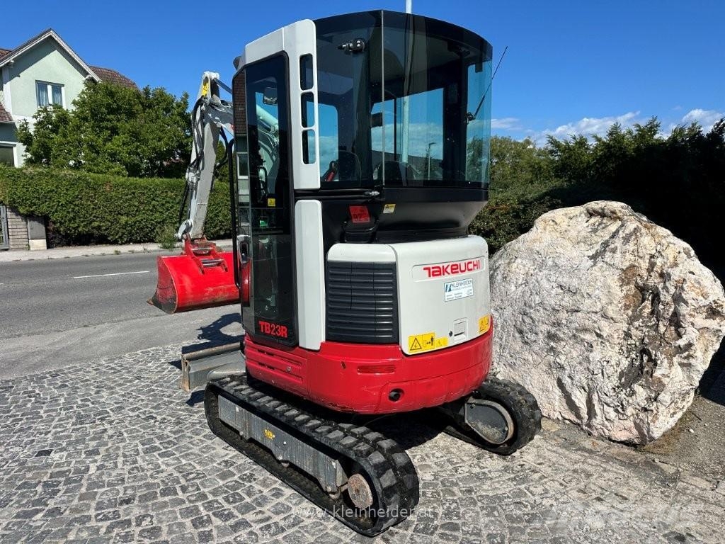 Takeuchi TB 23 R Powertilt Mini ekskavatörler, 7 tona dek