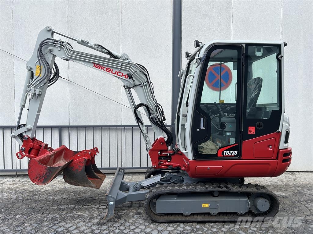 Takeuchi TB 230 G + ZS Miniescavadeiras < 7t (Mini escavadeiras)