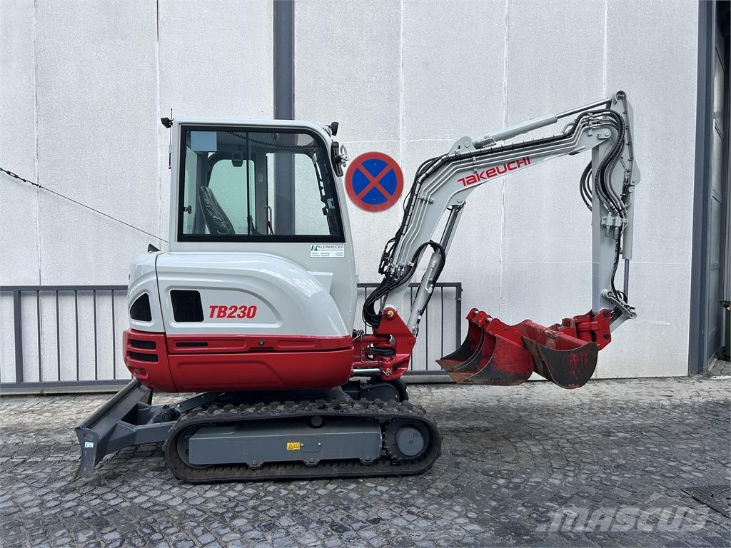 Takeuchi TB 230 G + ZS Miniescavadeiras < 7t (Mini escavadeiras)