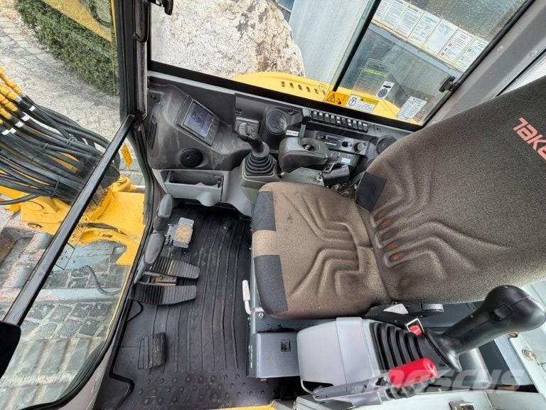 Takeuchi TB 240 Minigravere <7t