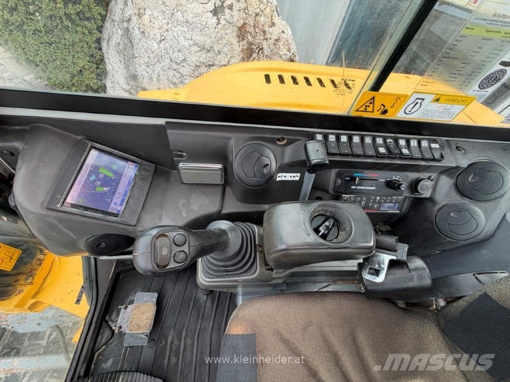Takeuchi TB 240 Minigravere <7t