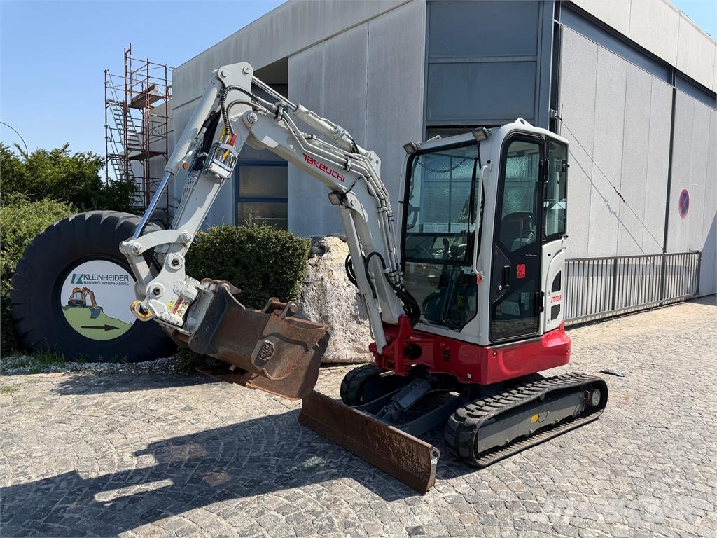 Takeuchi TB 325 R PT HS 03 小型挖土機/掘鑿機<7t(小型挖掘機)