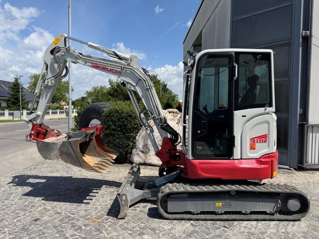 Takeuchi TB 335 R Powertilt Εκσκαφάκι (διαβολάκι) < 7t