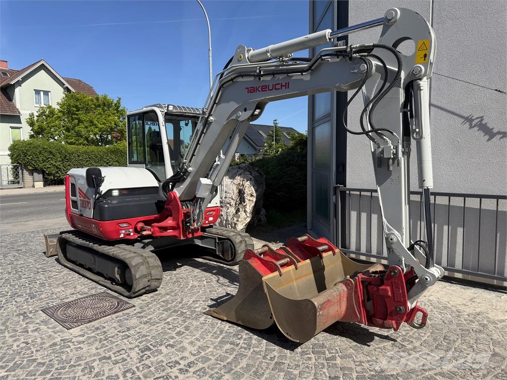 Takeuchi TB 370 PT Miniescavatori