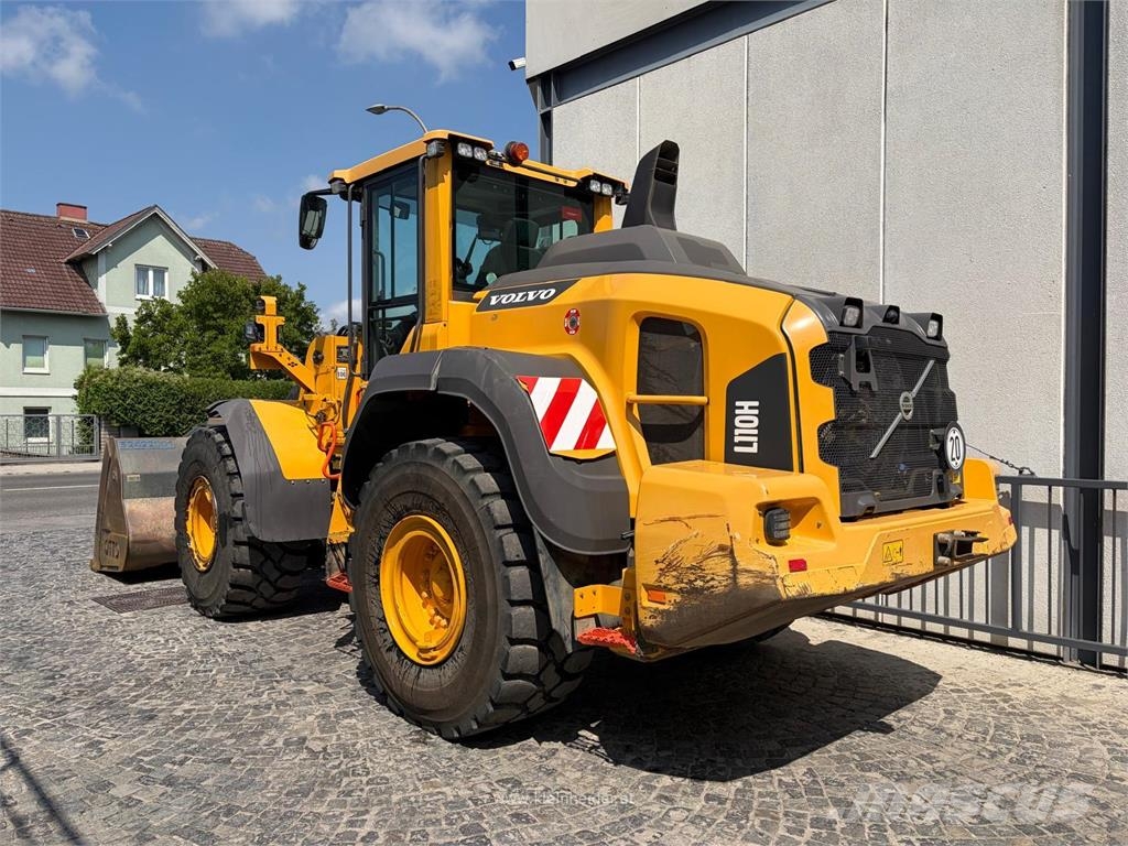Volvo L 110 H + SW + Waage Pyöräkuormaajat