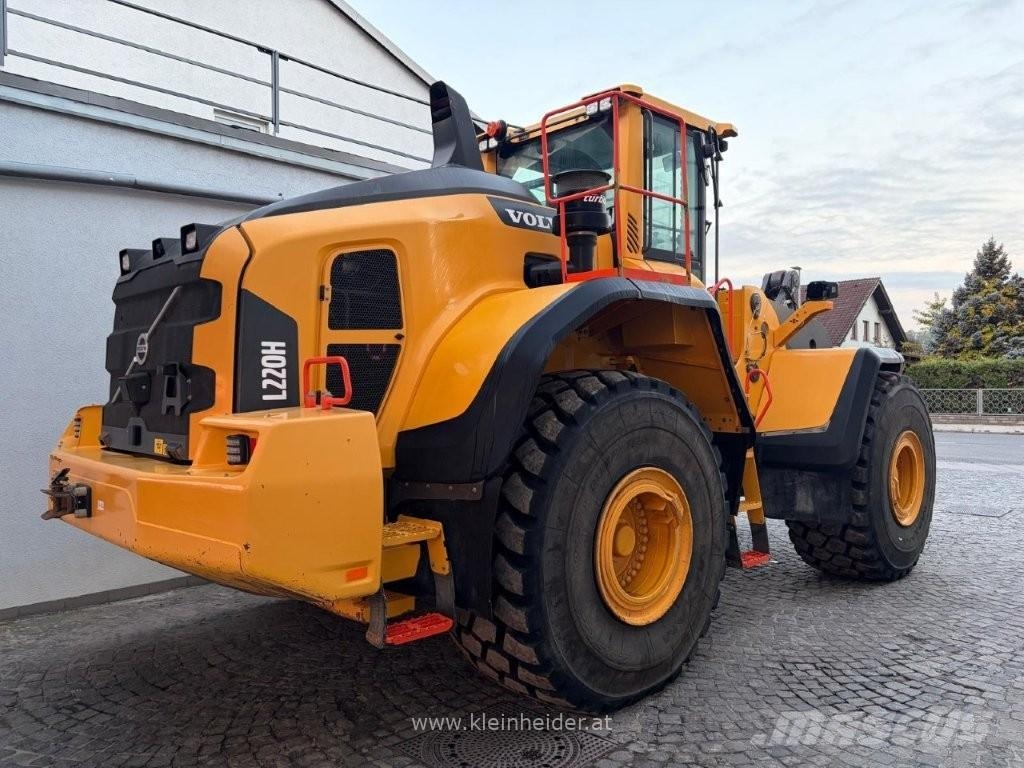 Volvo L 220 H Utovarivači na kotačima