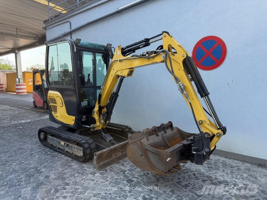 Yanmar SV 22 حفارات صغيرة أقل من 7 طن (حفارات صغيرة)