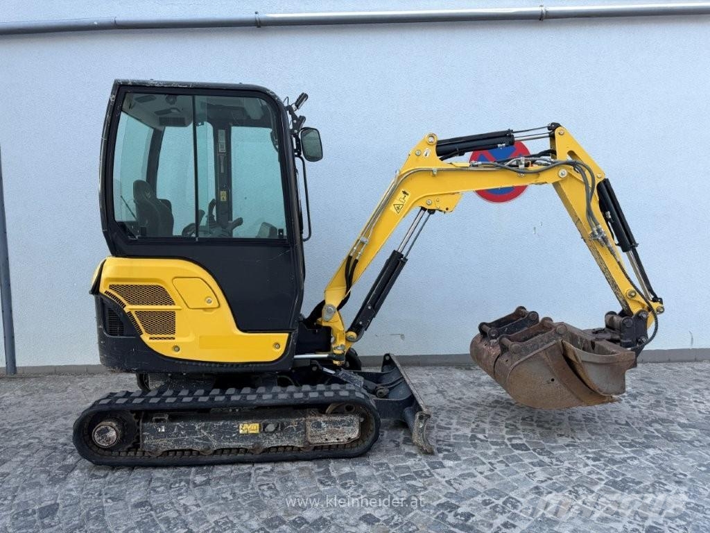 Yanmar SV 22 حفارات صغيرة أقل من 7 طن (حفارات صغيرة)