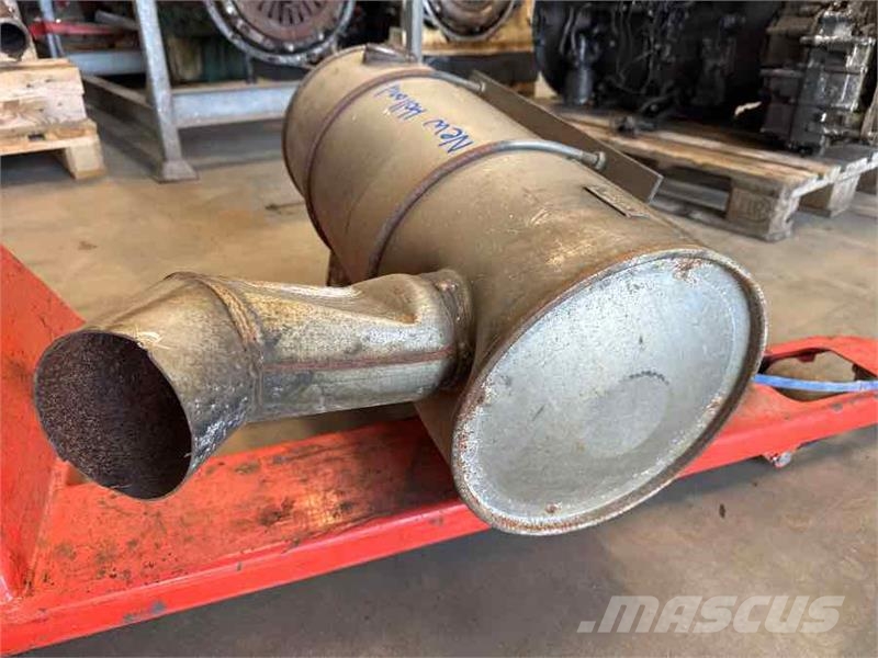 CNH / NEW HOLLAND EXHAUST MUFFLER 72213509 معدات البناء - غير ذلك