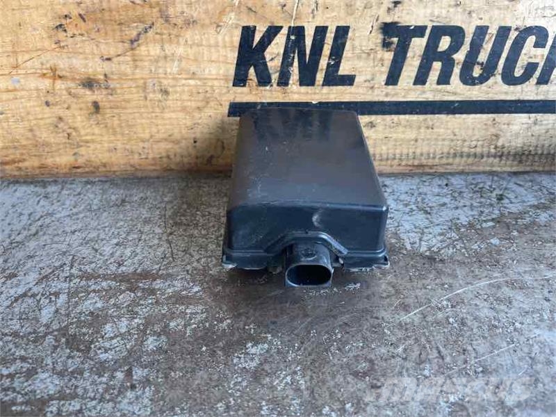 DAF ECU RADAR 2002330 إلكترونيات