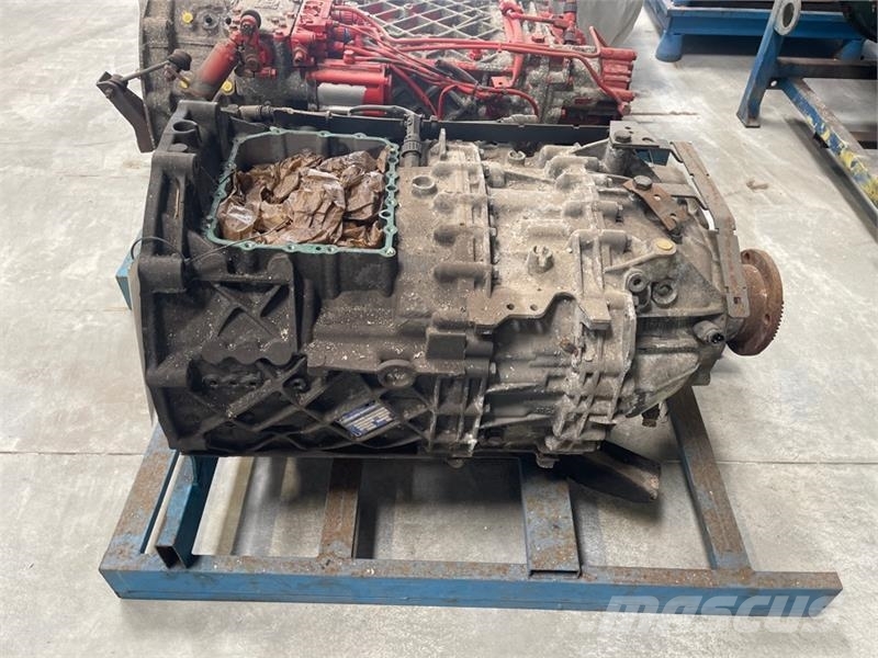 DAF GEARBOX 12AS2330 TD // 1681741 Pavarų dėžės