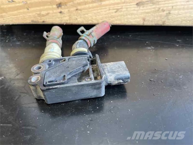 DAF SENSOR 4383998 Elektronika