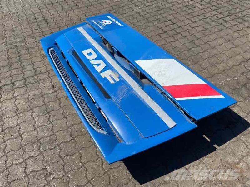 DAF XF FRONT UPPER GRILL FRAME Kabinos ir salonai