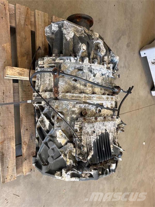 Iveco GEARBOX 12AS1930 TD // 1327031021 Växellådor