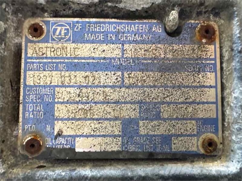 Iveco GEARBOX 12AS1930 TD // 1327031021 Växellådor