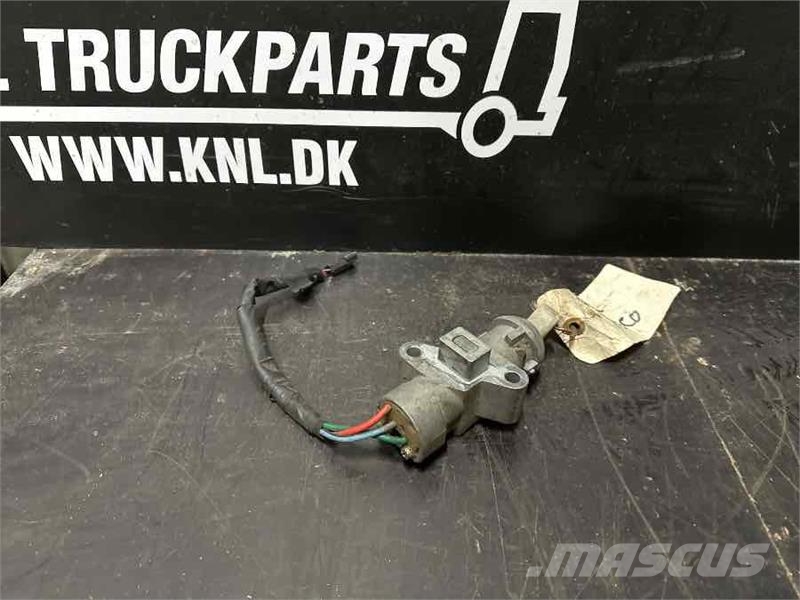 Iveco IGNITION SWITCH Cabins and interior