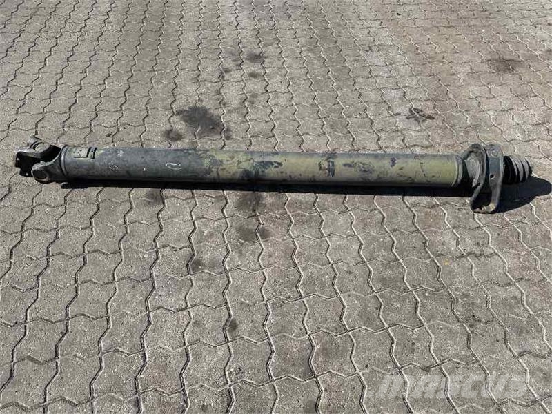 Iveco PROPSHAFT محور العجلة