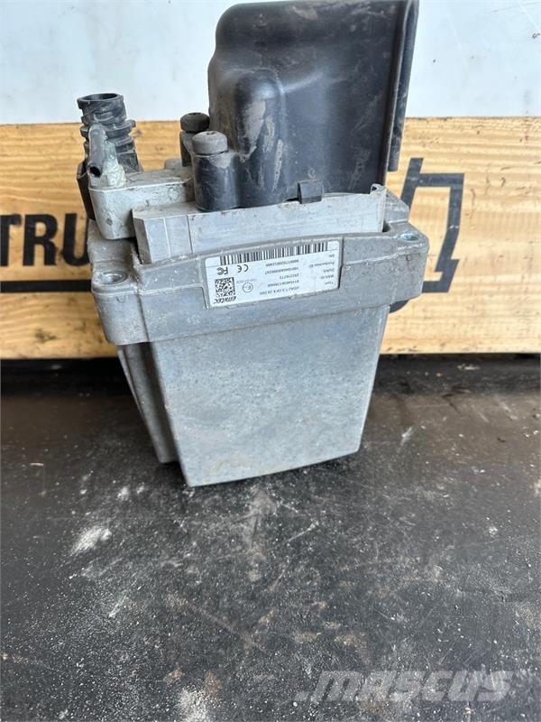 MAN ADBLUE PUMPE 81.15403-6139 Transport - Inne