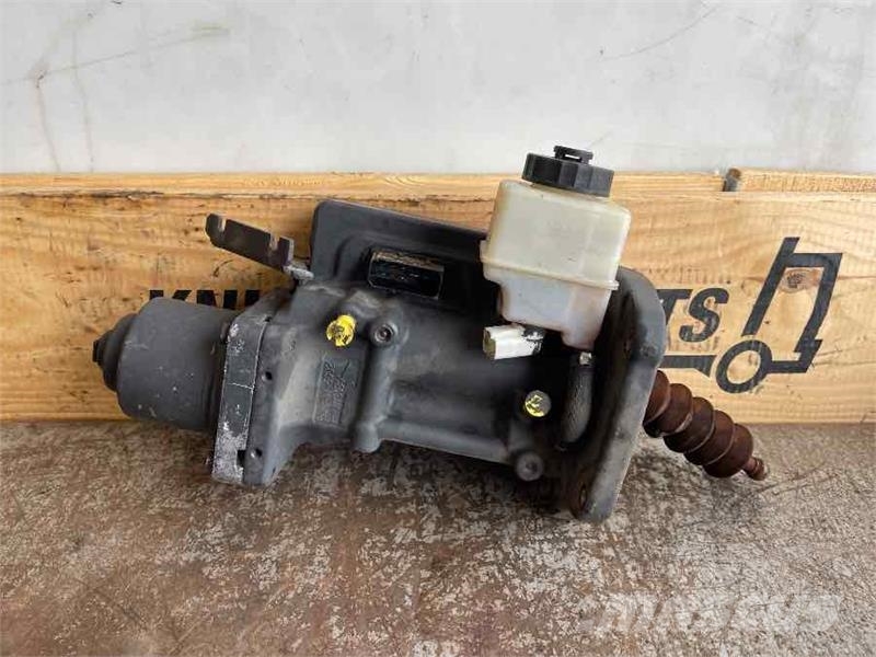 MAN CLUCH BOOSTER ECA 81.30725-6124 Transmission