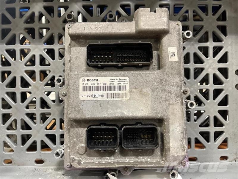 MAN ENGINE ECU 51.25804-7212 Electronics