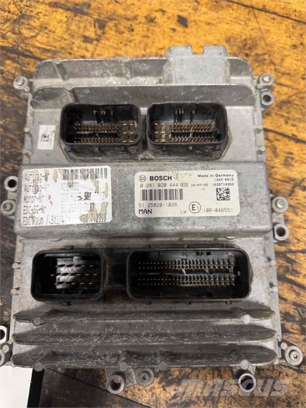 MAN ENGINE ECU 51.25835-7182 Elektronika