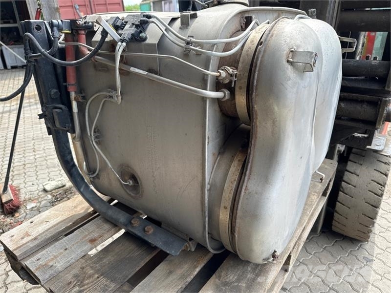 MAN EXHAUST 81.15103-6133 Transport - Inne