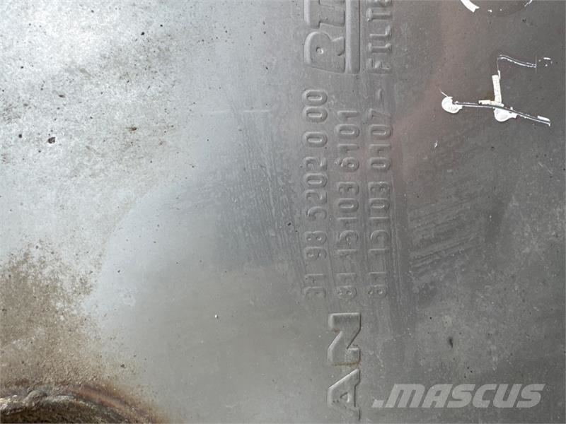 MAN EXHAUST 81.15103-6101 Transport - Inne