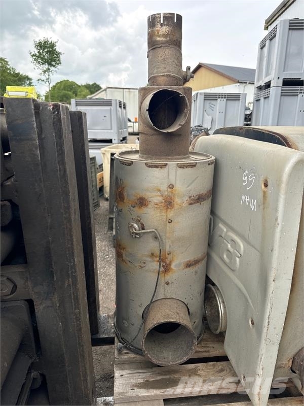 MAN EXHAUST 82.15101-0049 Transport - Inne