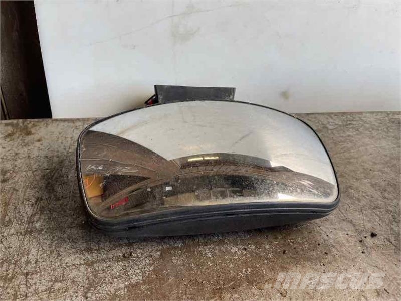 MAN MIRROR 81.63730-6574 Cabins and interior