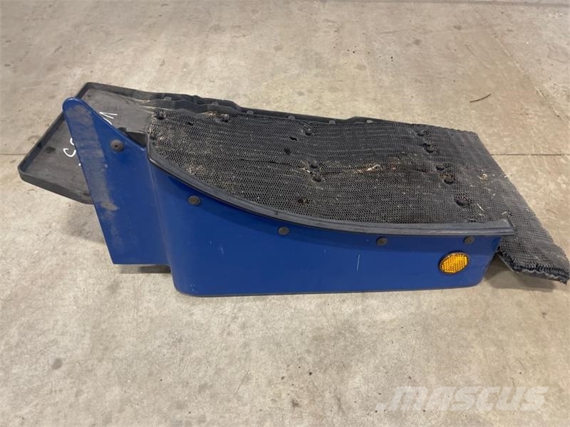 MAN MUDGUARD RIGHT SIDE Chassis and suspension