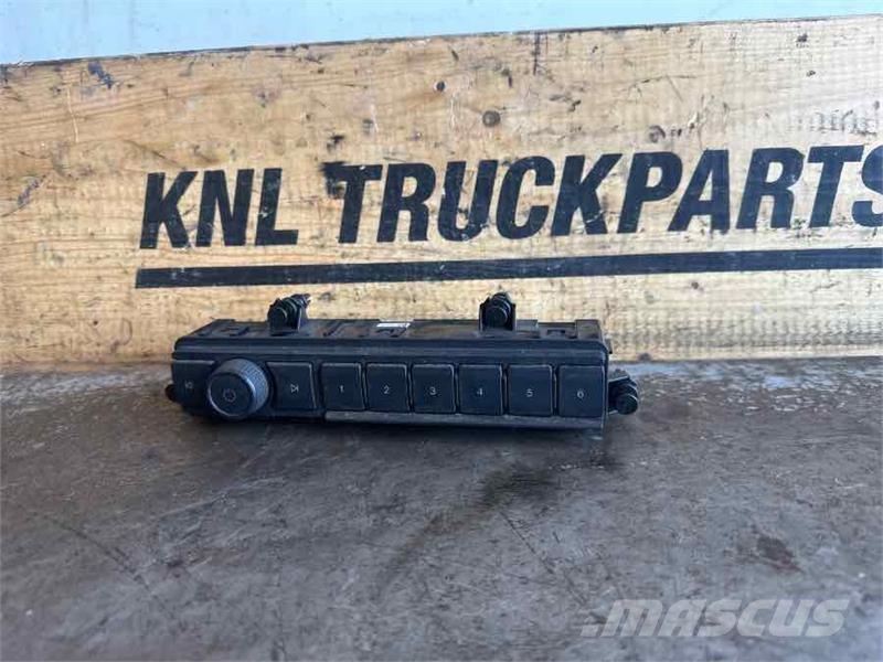 MAN RADIO MODULE  81.28163-6013 Cabinas e interior