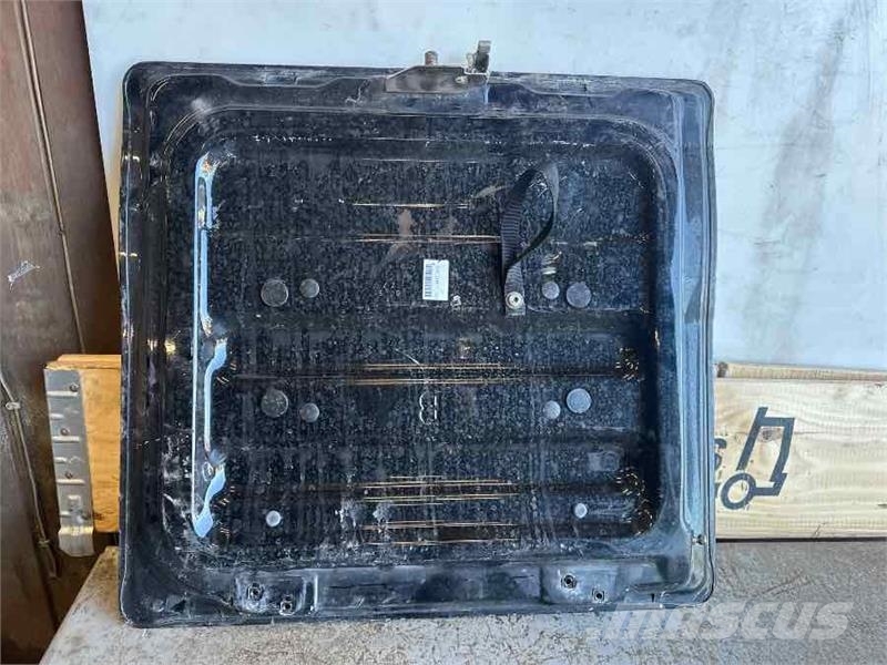 MAN SIDE DOOR 81.66912-5289 Kabine in notranjost