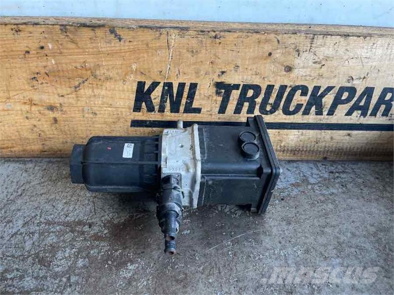 Mercedes-Benz ADBLUE PUMP A0001405578 运输工具-其他
